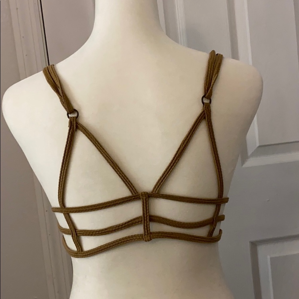 Top - Picture 2 of 3